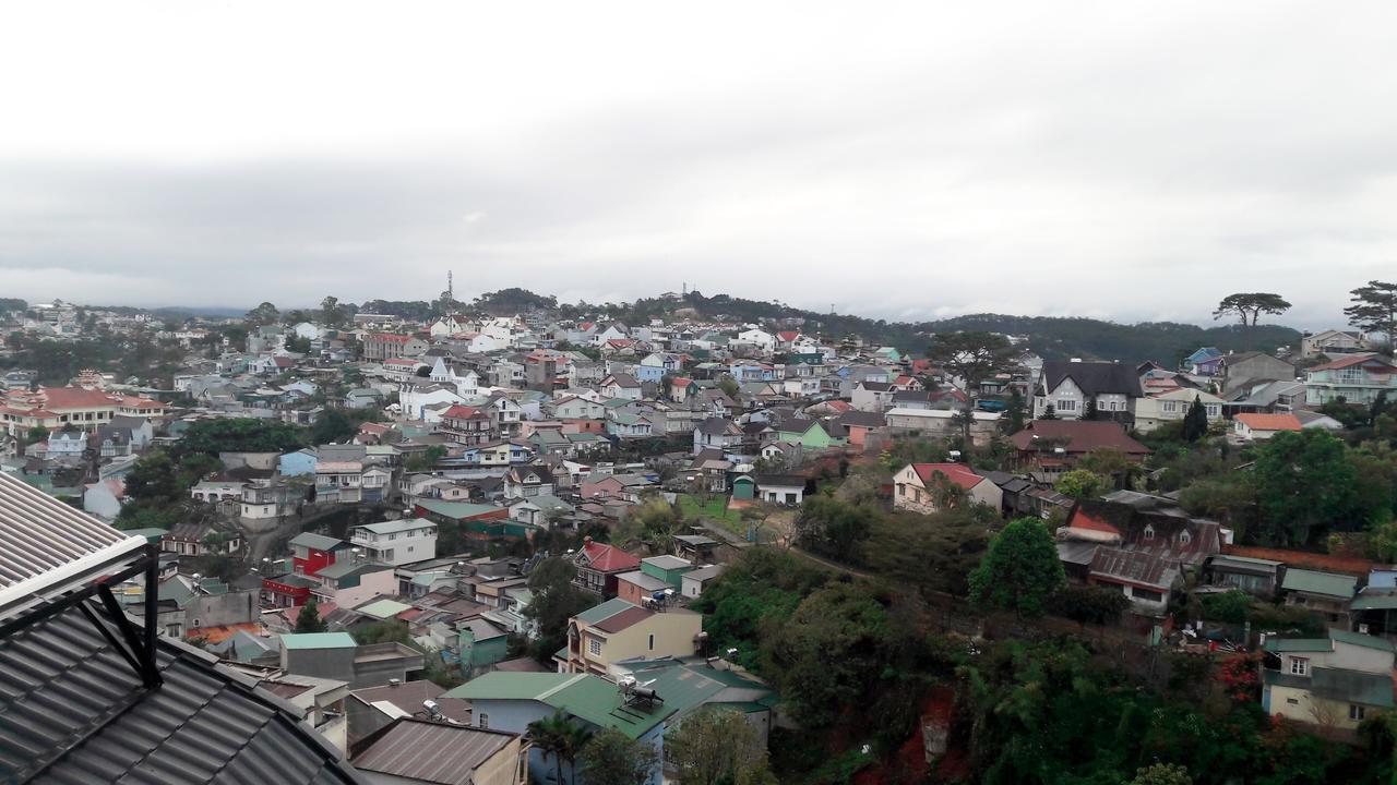 Nang Vang Hotel Dalat Exterior foto