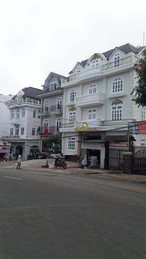 Nang Vang Hotel Dalat Exterior foto